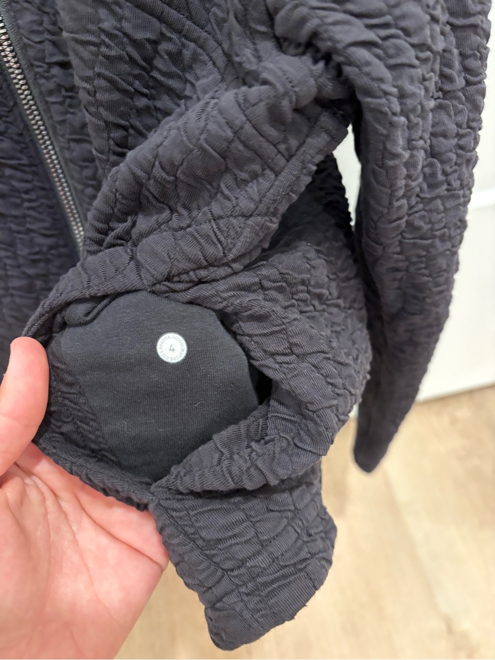 Lululemon Rippled Fill Zip Jacket Size 4 - Picture 3 of 8